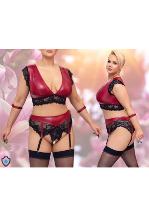 Ponętny zestaw bielizny w kolorze czerwonym z koronką - Plus Size