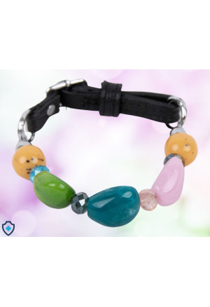 Uroczy choker z kolorowych kamieni i paskiem z naturalnej skóry