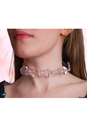 Wysublimowany choker z transparentnych, nieregularnych kamieni