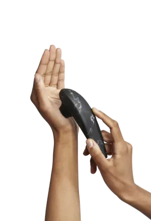 Stymulator z opcją zasysania