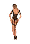 Body z otwartym krokiem