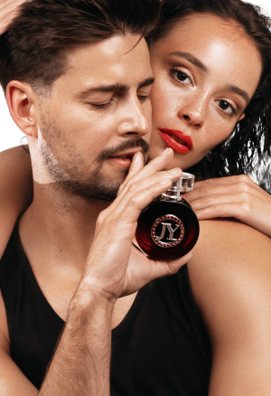 Seducer - perfumy z feromonami do uwodzenia