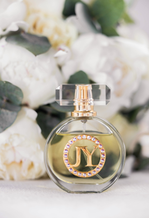 Perfumy z feromonami Empress od marki Just You