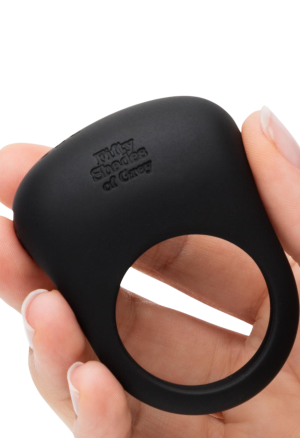 Wibrujący pierścień na penisa - Pięćdziesiąt Twarzy Greya