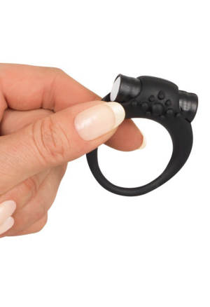 Czarny wibrujący pierścień na penisa