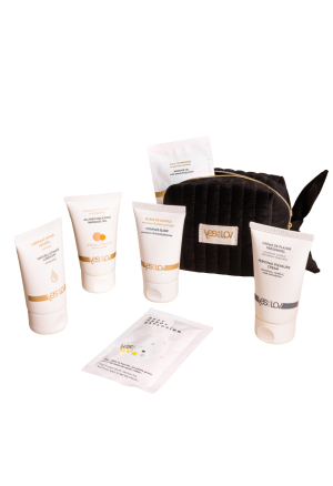 Limitowany zestaw prezentowy w czarnej kosmetyczce