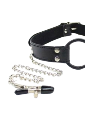 Czarny knebel z zaciskami na sutki