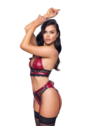 Powabny zestaw bielizny w kolorze czerwonym z elementami koronki