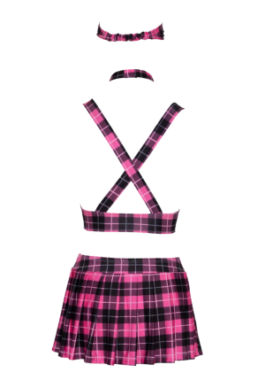 Zalotne przebranie uczennicy