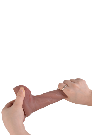 Realistyczne dildo z mocną przyssawką - 21 cm