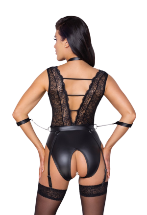 Podniecające body z...