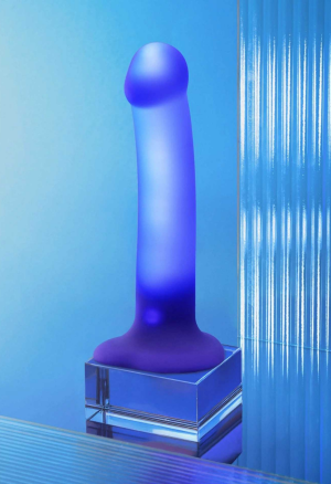 Podświetlane dildo silikonowe z przyssawką – 6 trybów LED - 18 cm