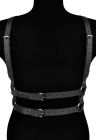 Czarny, skórzany harness podkreślający biust